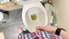 jjreilly79 presents: much piss, much wank, much cum Thumb